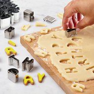 BlingKingdom - Stainless Steel 26 Piece Alphabet Letter Cutter Set Mould Mold Decorating Cutter Tool Set Biscuit... N4