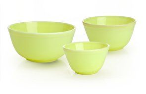 3 Piece Glass Mixing Bowl Set Color: Butter Cream