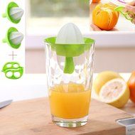 ProCIV Set of 2 Lemon Orange Convenient Juicer Funnel Shape Gift 2 Lemon Orange Peelers (Green) N7
