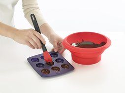 Lekue Crazy Skull Game Mold N5