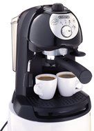 DeLonghi Cappuccino Maker &amp; Pump Espresso with JET FROTHER and Self Priming Operation