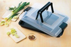 Kaiser 750002 Baking Pan with Lid , Black/Transparent N3