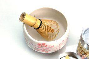 Ryu Mei Ippuku Shino Tataki Sakura Matcha Chawan (Matcha Bowl), Red N2