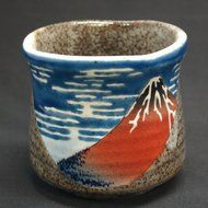 Kutani Yaki(ware) Japanese Yunomi Tea Cup Hokusai N3