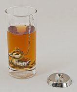 Zoie + Chloe Stainless Steel Tea Infuser for Loose Tea N8