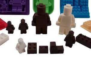Lego Chocolate and Candy Molds, 6pc Deluxe Set of Various Sized Bricks and Lego Men / Robots, for Gummies, Hard... N4