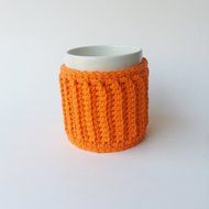 Coffee Mug Cozy Red with Flower Button N3