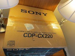 Sony CDPCX220 200-Disc CD Changer (Discontinued by Manufacturer) N7