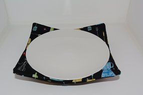 Microwave Cozy // Dinner Plate Cozy // Kitchen Motif