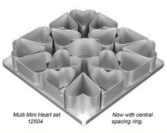 Alan Silverwood 16 Piece 2.5 inch Mini Heart Cake Pan Set