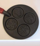 Nordic Ware Bugs Pancake Pan N2