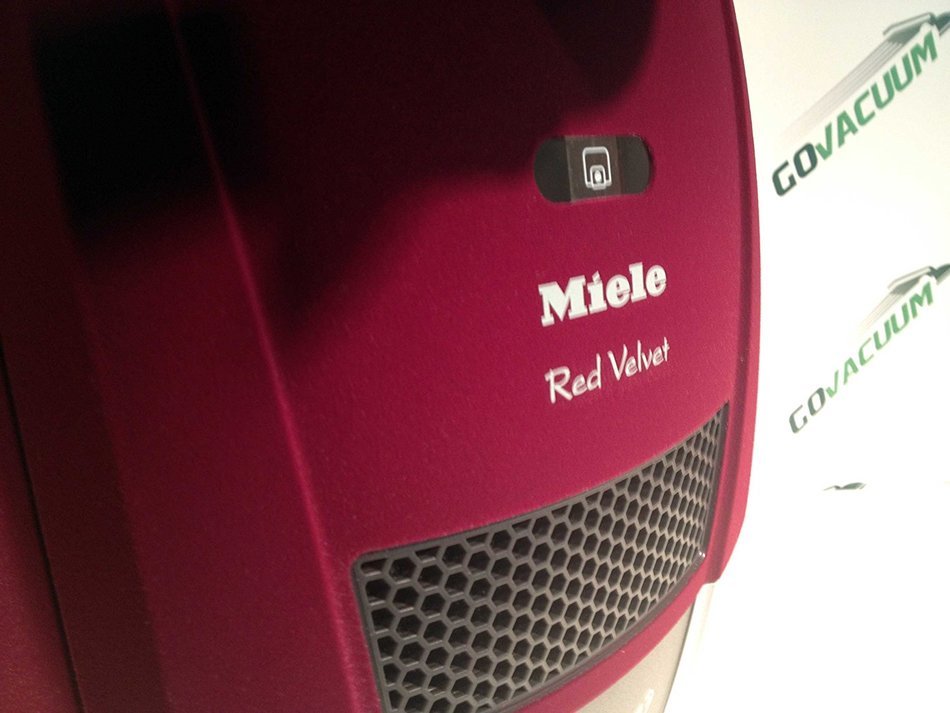Miele Red Velvet Canister, S6270 N8