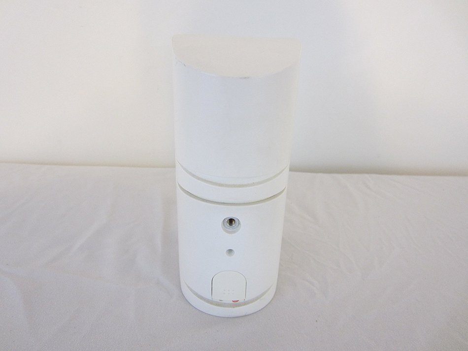 Bose Double cube speaker white. N4