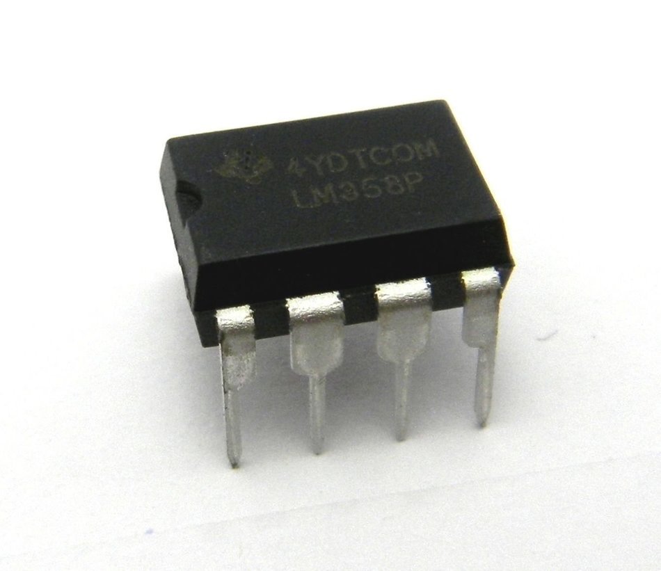 Texas Instruments LM358P Operational Amplifier (Pack of 1)