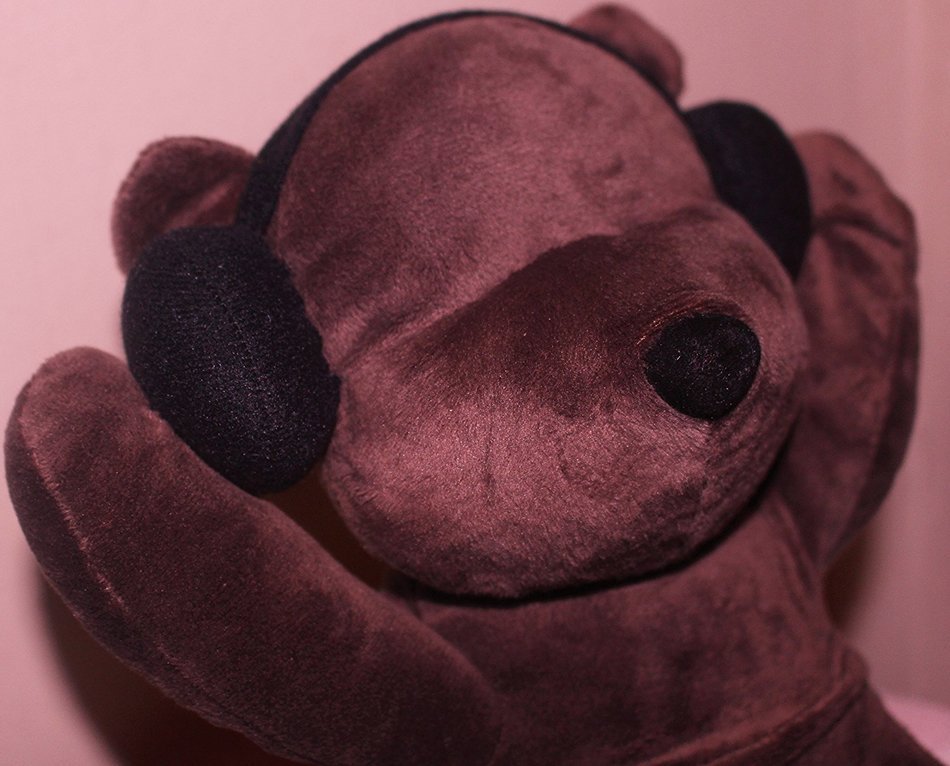 DJ Teddy Portable Mini-Speaker System - Dark Brown N3