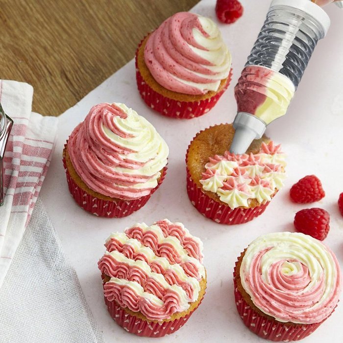 God's Kitchen Cake Decoration Set with Piping and Set of 8 Nozzles, Use for Pastry, Cake, Cupcakes, Icing, Beautiful... N6