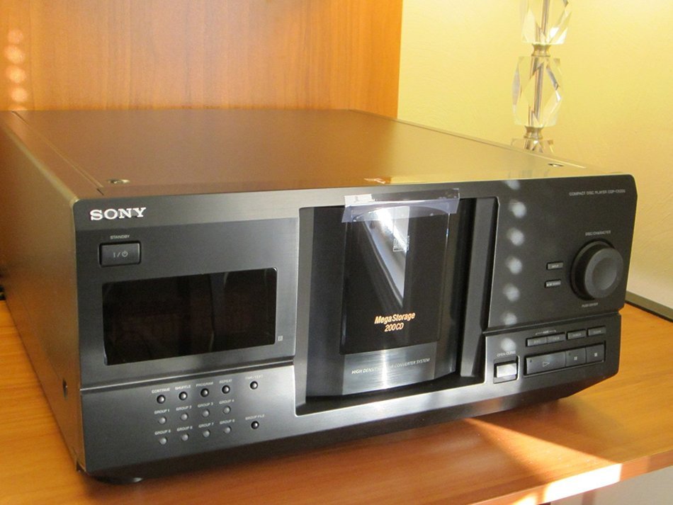 Sony CDPCX220 200-Disc CD Changer (Discontinued by Manufacturer)
