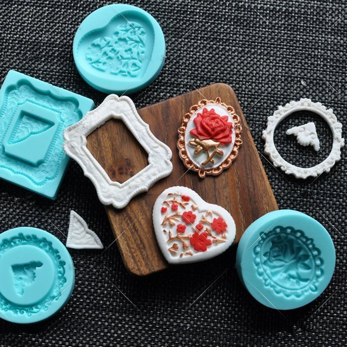 Yunko Set of 4 Heart Round Mirror Frames Mini Silicone Sugarcraft Mold Cupcake Decoration,Candy Fondant Chocolate... N4