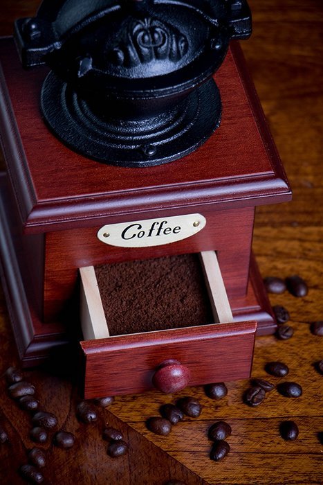 Manual Cast Iron Coffee Bean Grinder with Drawer N3