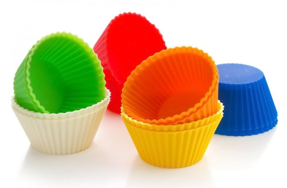 C-Pioneer Soft Silicone Cake Muffin Chocolate Cupcake Bakeware Baking Cup Mold Pack of 12PC N2