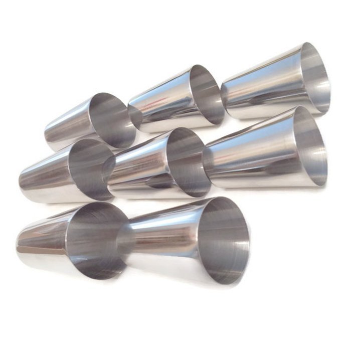 Luxebake Russian Piping Tips,15 piece set, - includes 8 Stainless Steel nozzles, 1 reusable and 5 disposable pastry... N8