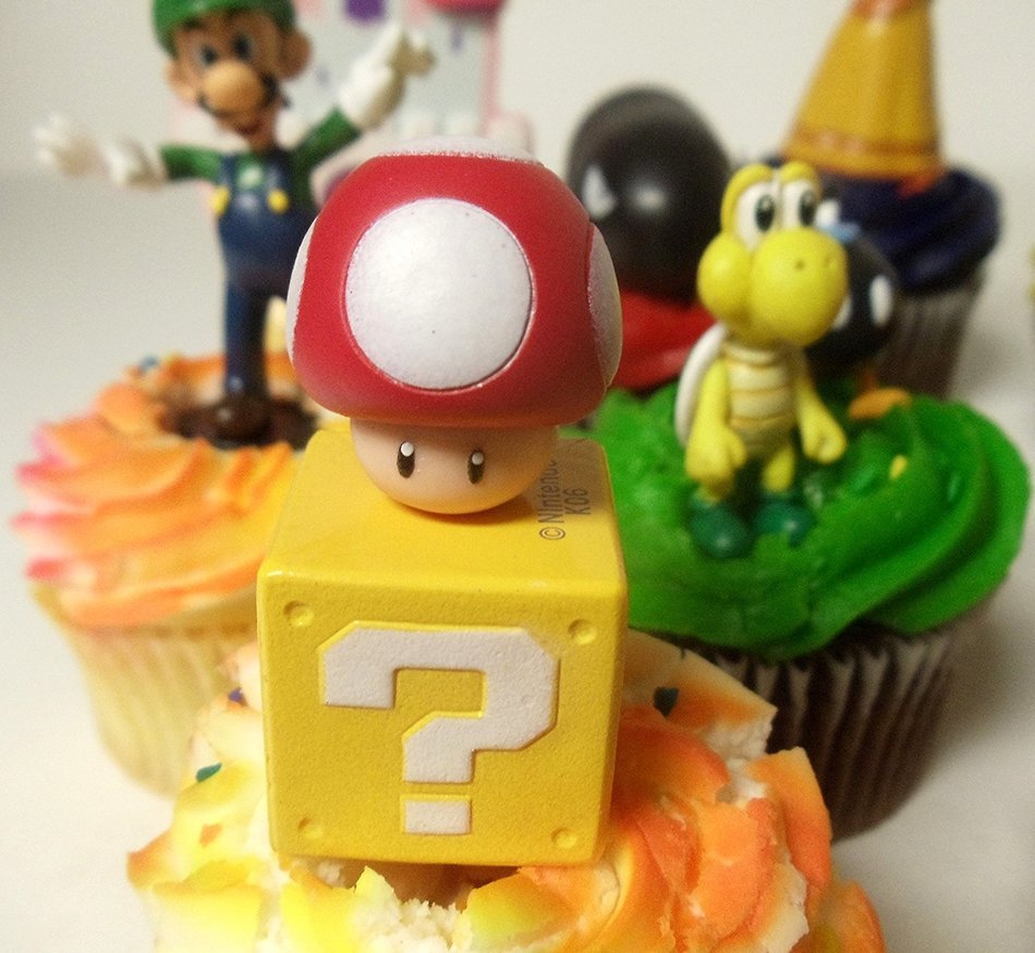 Super Mario Brothers 18 Piece Deluxe Birthday Cupcake Topper Set Featuring Shy, Mario, Goomba, Yoshi, Bomb, Luigi... N7