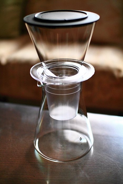 Iwaki Water Drip 4 Cup Cold Brew Dutch Coffee, Tea Maker N5