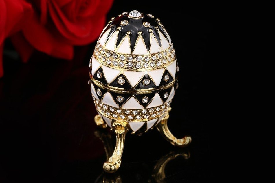 White with black color Europe faberge egg trinket box home decor N3