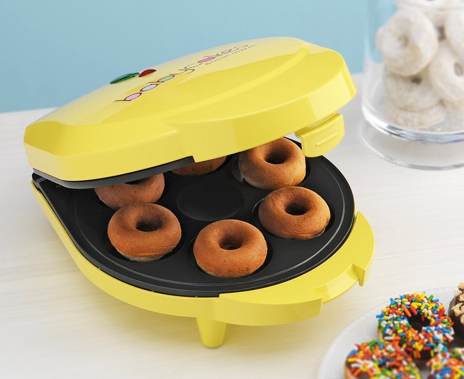 Babycakes DN-6 Mini Doughnut Maker, Yellow, 6 Donut N2