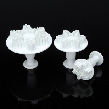 3 Snowflake Fondant Cake Bread Decorating Sugarcraft Mold Cookie Plunger Cutters Mould DIY Tools N4