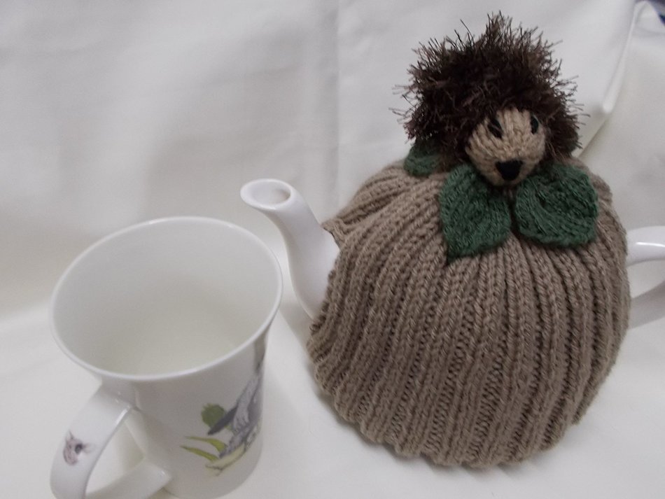 Hand Knitted Hedgehog Tea Cozy, fits 4 - 6 cup tea pot N4
