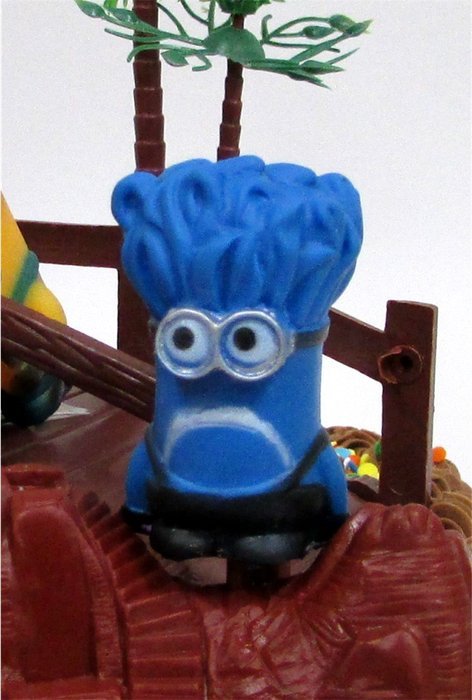 DESPICABLE ME 14 Piece Birthday Cake Topper Set Featuring 10 Random Despicable Me Figures, Includes Themed Decorative... N7