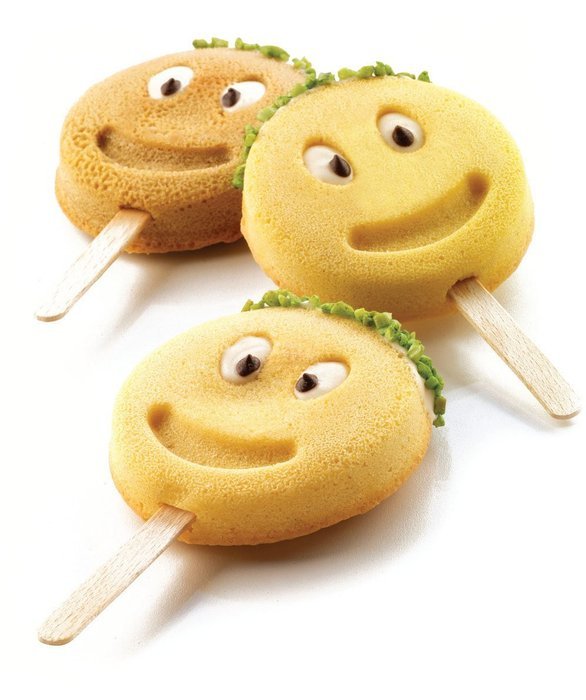 Silicone Mold for Ice Cream Pops: Smiley Face N2