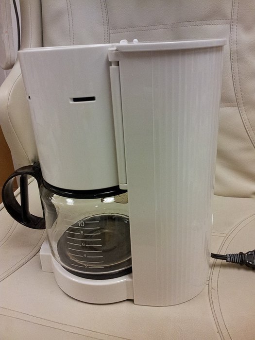 Braun 10 Cup Drip Coffee Maker Type 4085 N4 Braun 10 Cup Drip Coffee Maker Type 4085 N4