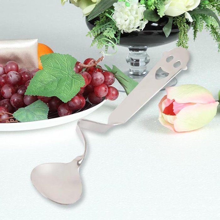 Gogoforward Creative Special Design,Coffee Spoon,Lovely Smile Graphics Curved Spoon Drink Condiment Spoon Teaspoon N6