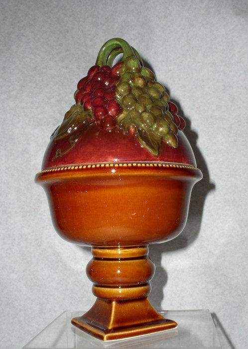 Grasslands Road Tuscan Traditions Grapevine Candy Bowl with Lid