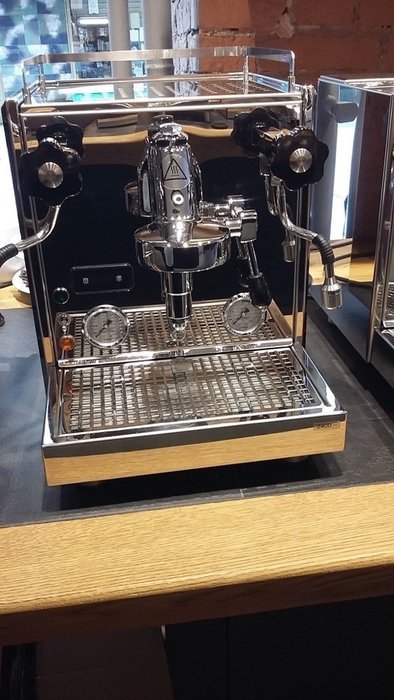 Profitec Pro 700 Dual Boiler Espresso Machine N4