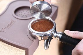 Kteam 58mm Stainless Steel Wooden Handle Coffee Tamper Barista Espresso Tamper Base Coffee Bean Press N3
