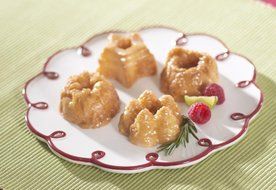 Nordic Ware Holiday Mini Muffin Pan N3