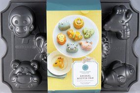 Martha Stewart Collection Animal Muffin Pan Heavy Cast Aluminum #82226