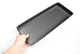 Lautechco 14-inch Non-Stick Quiche Pan (Rectangle) With Removable Bottom N3