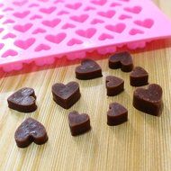 Candy Making Molds, 2PCS YYP [Heart Shape Mold] Silicone Candy Molds for Home Baking - Reusable Silicone DIY Baking... N5