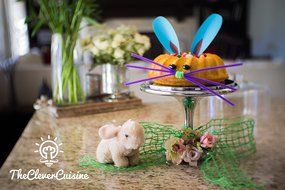 The Clever Cuisine Silicone Spiral Bundt Gelatine (Jell-O) and Cake Pan with Thick Mold to Keep Consistent Form... N3