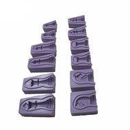 HT BAKEWARE | Chess Pieces Set Silicone Mold (12 Pieces) N3