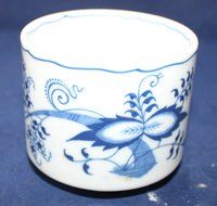 Blue Danube (Japan) Ramekin / Cheese Crock no Lid
