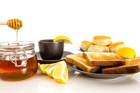 Honey Dipperz 50 PACK - 6&quot; long (16cm) Wooden Honey Dipper Drizzler Stirring Stick, Spoon Rod Muddler Dispense... N4