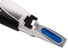 Brix Honey Refractometer High Measuring Range Honey Tester-Baume degrees 38-43 Percentage and Brix 58-92 Percentage N4