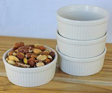 ITI Ceramic Stackable Baking Ramekins / Condiment Sauce Cups with Pan Scraper, Medium / Large, 4-Pack (6 Ounce... N31