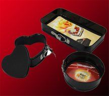 GAMT Nonstick Cake Mold with Metal Buckle N3