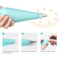 Oria Cake Decorating Tips Kits, 26 Piece Professional Stainless Steel DIY Icing Tip Tool Set with 1 Reusable Silicone... N7